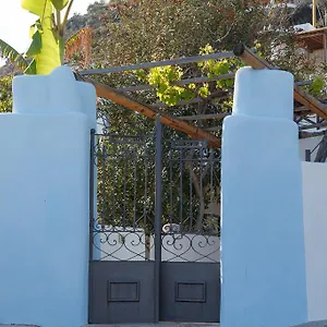https://la-casa-del-pescatore-filicudi.sicilyhotelsitaly.net